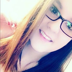 Meet your Posher, Marissa